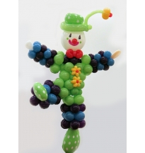 דמות ליצן ענק מבלונים