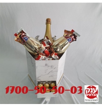 מתנה לגבר מארז בלו נאן עם כוסות פררו רושה  