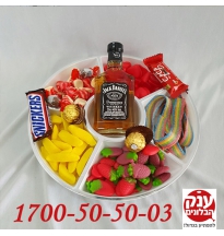 מארז גומי לגבר עם בקבוק ג'ק דניאלס