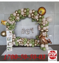 קישוט בלונים לברית בעיצוב מושלם עם כיתוב BOY